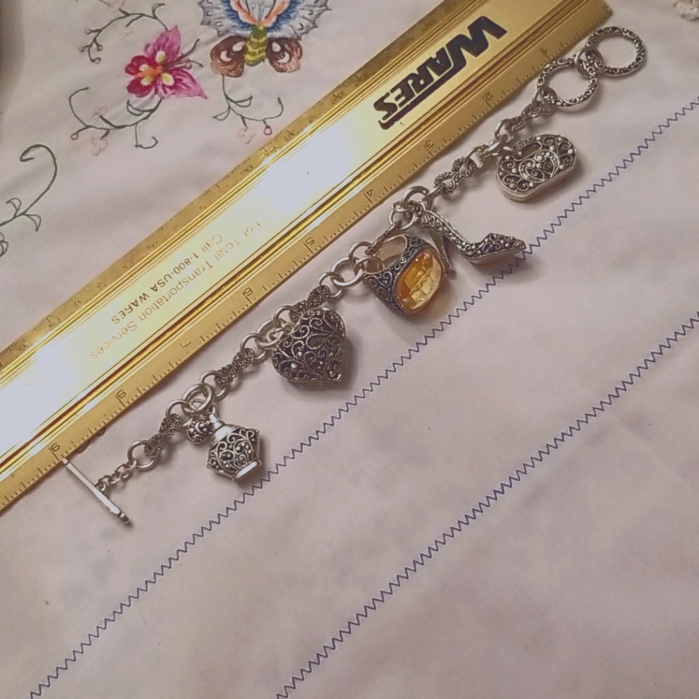 Charm Bracelet - Picture 4 of 4